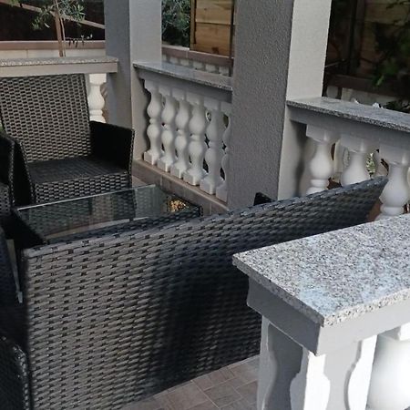 Apartmani Piskoric Vir Bagian luar foto