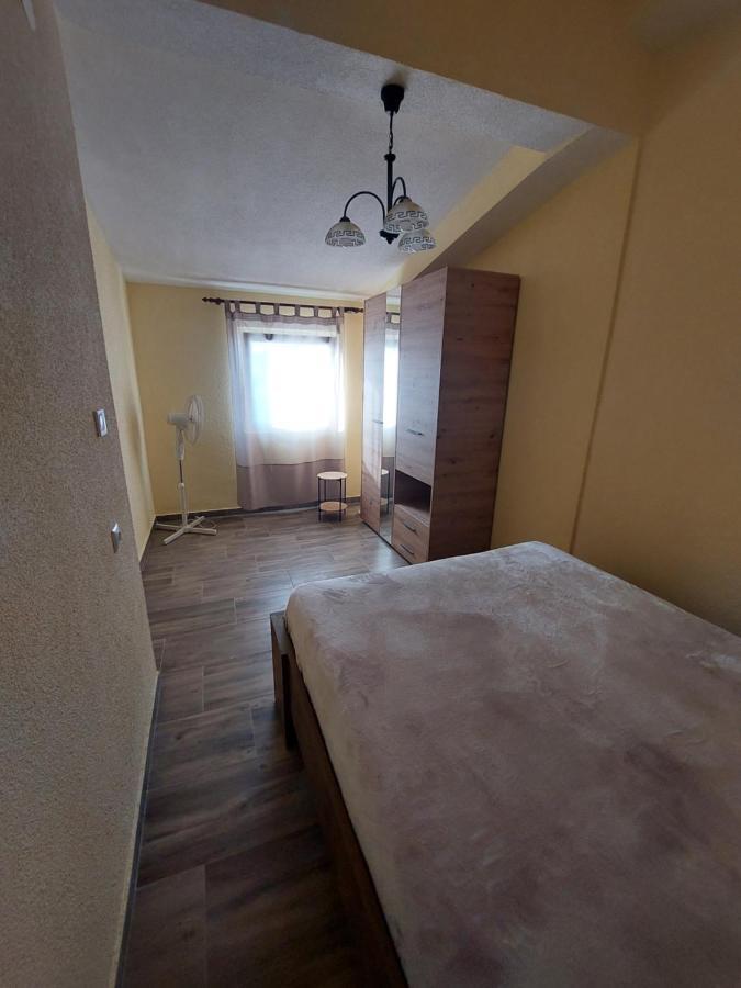 Apartmani Piskoric Vir Bagian luar foto